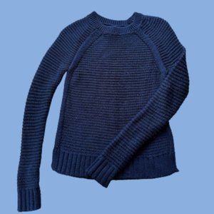Banana Republic Navy Blue Knit Sweater (XS)